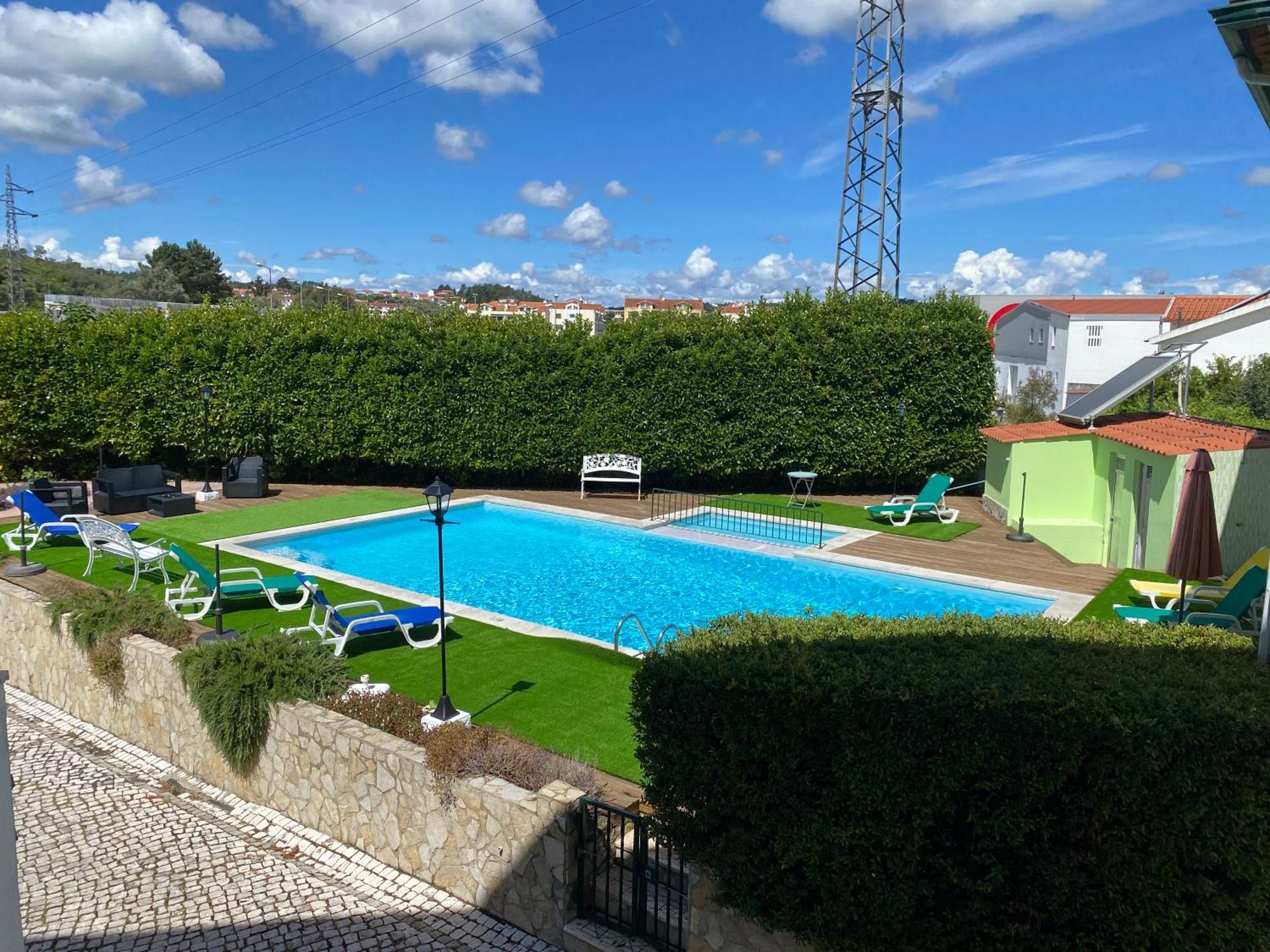 Hotel Larverde Sertã エクステリア 写真